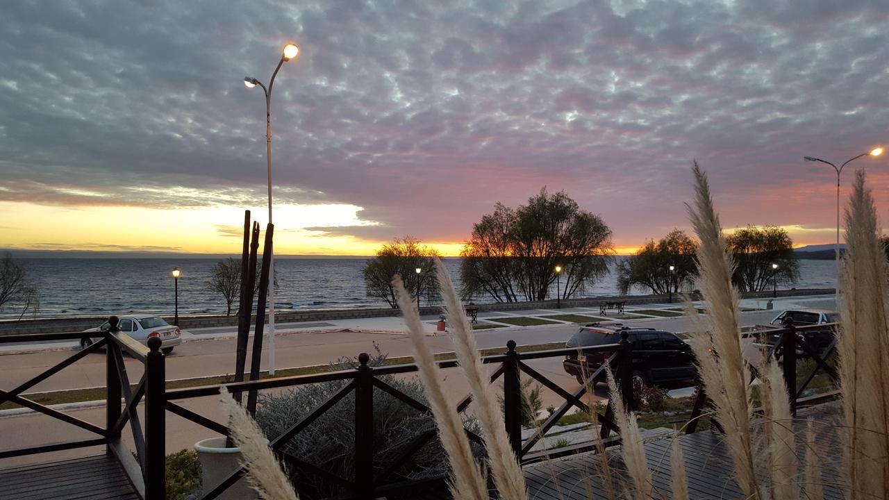 Hotel Mora Los Antiguos Esterno foto